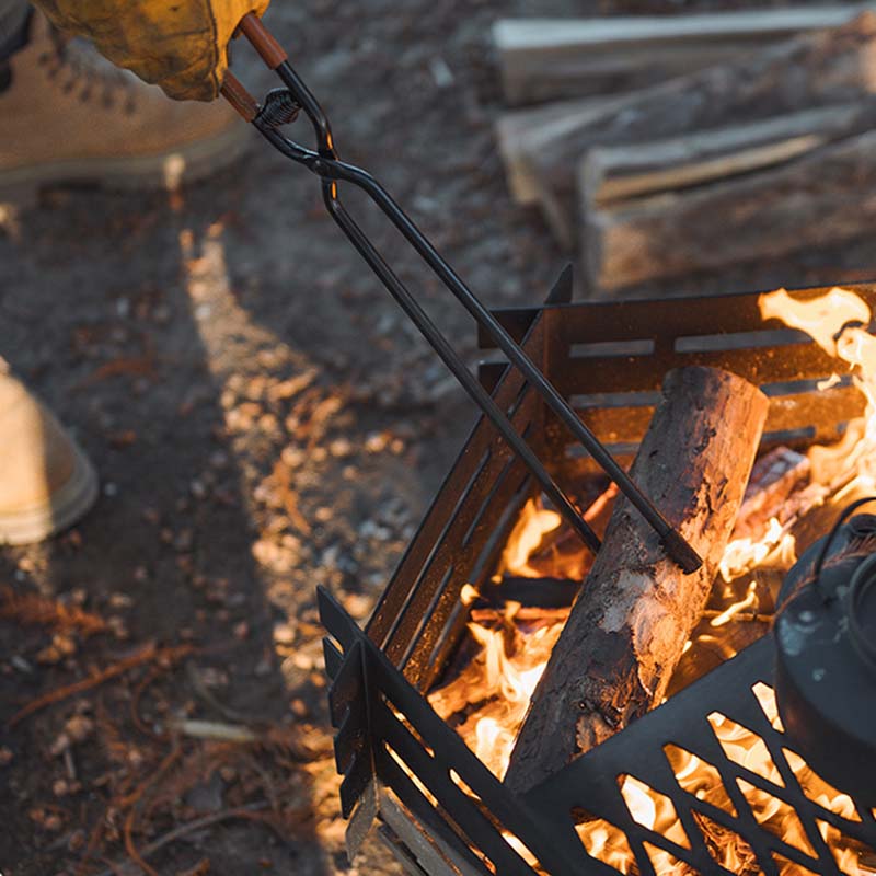 Camping Quiet - ShineTrip คีมจับถ่านสำหรับตั้งแคมป์กลางแจ้งแบบใหม่ ทำจากเหล็กคาร์บอนหนาพิเศษ ป้องกันการลวก ใช้สำหรับปิ้งย่าง พกพาสะดวก